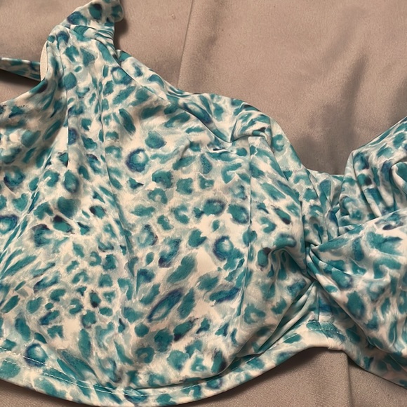 Artesands bathing suit top - Picture 6 of 7